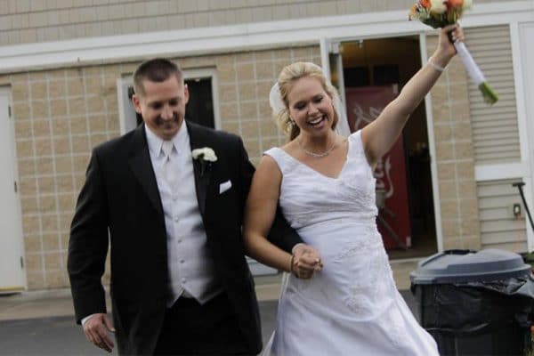 3 simple questions to find a wedding officiant in Denver
